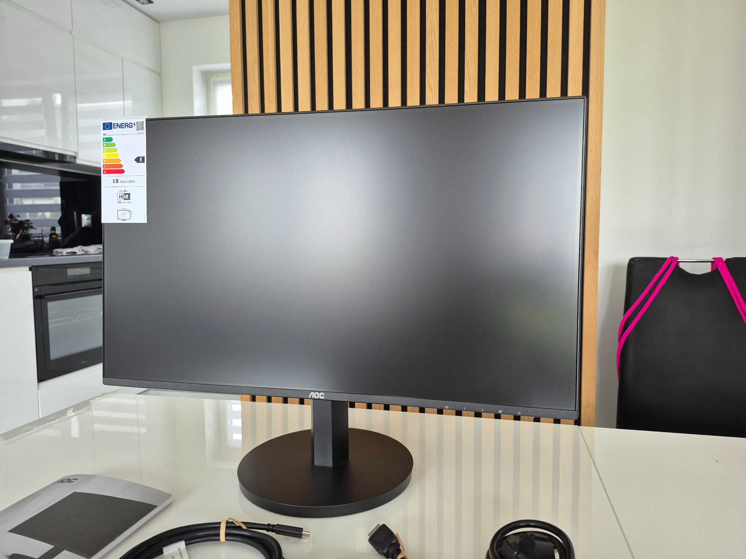 Sprzedam nowy monitor 24" AOC 24B3CA2 USB-C Dok Samsung Dex Głośniki