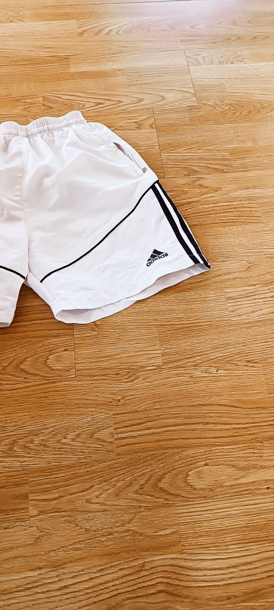 Męskie szorty sportowe Adidas