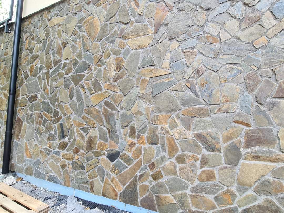 Kamień naturalny łupek szarogłazowy na elewację elewacyjny dekoracyjny