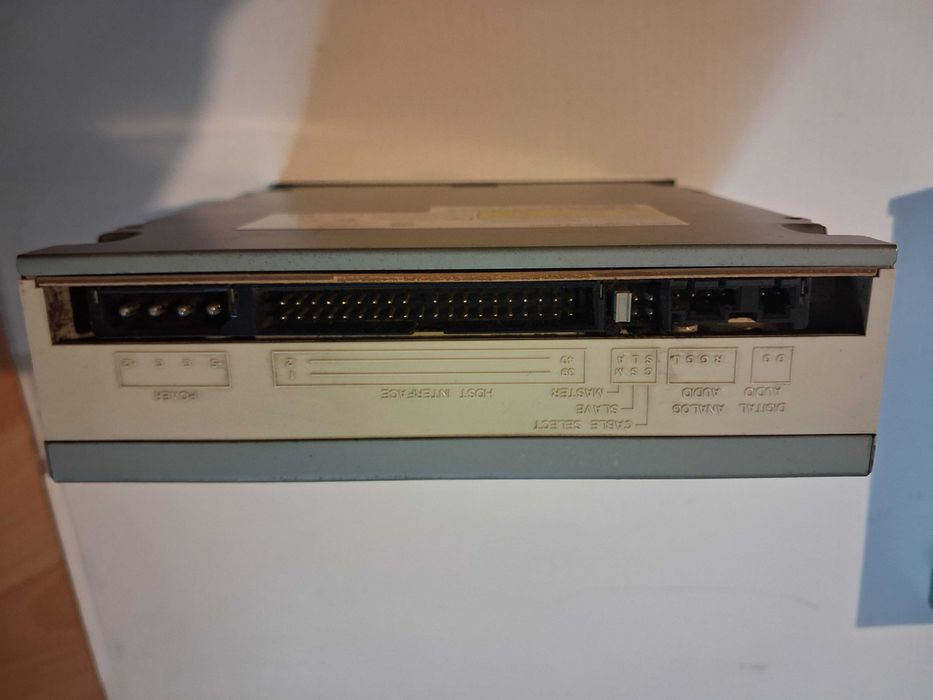 Nagrywarka LG GSA 4160B