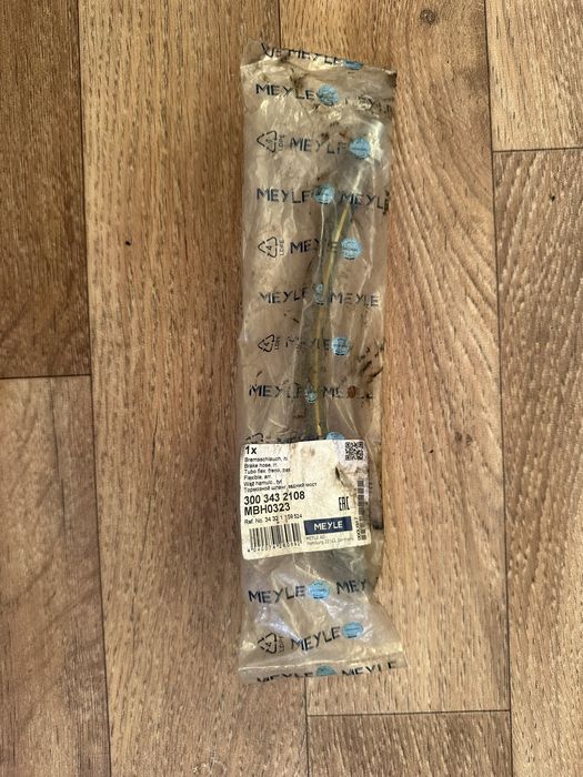 Гальмівний шланг 3003432108. Новий