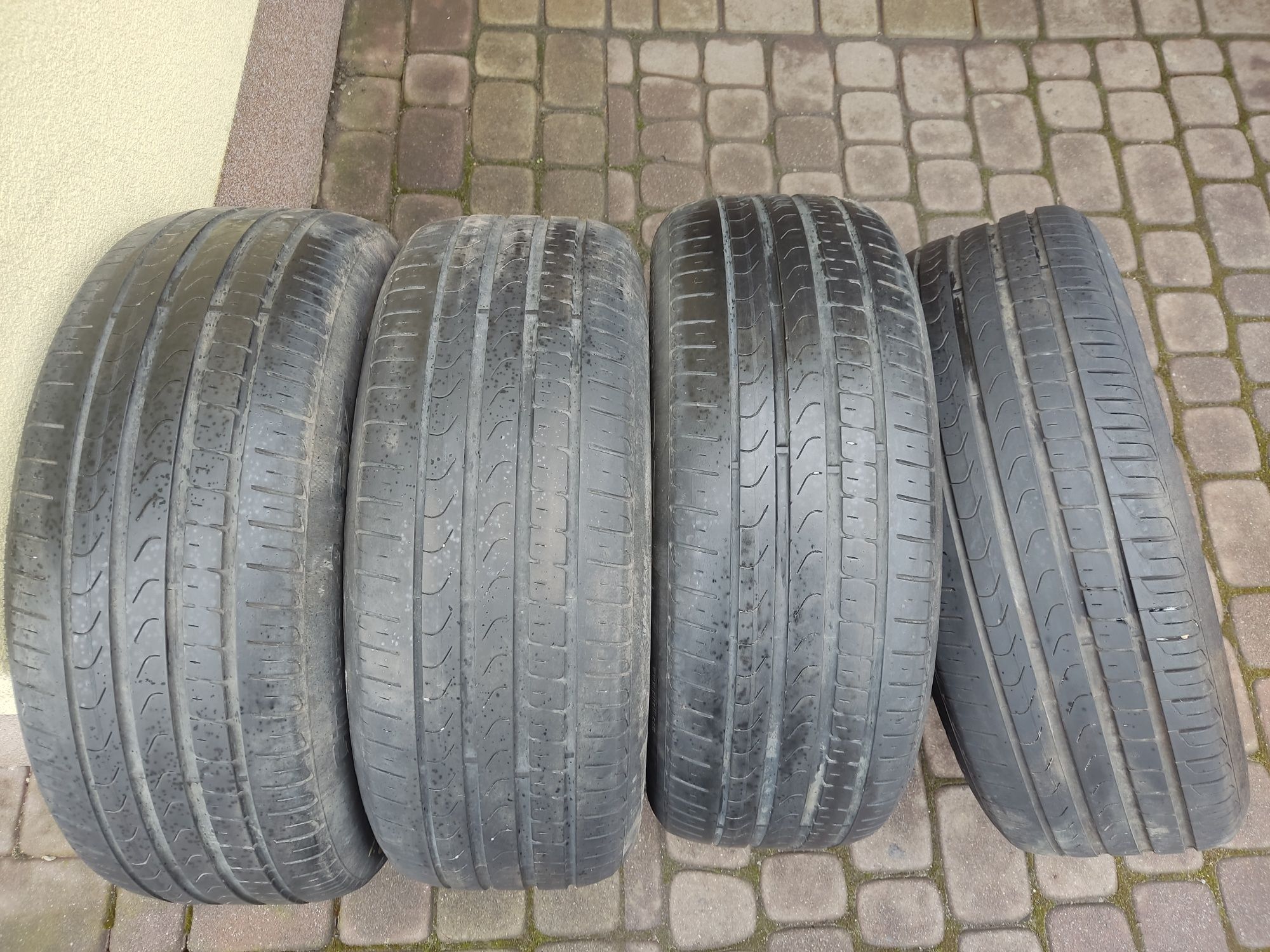 Pirelli Cinturato P7 225/60 R17