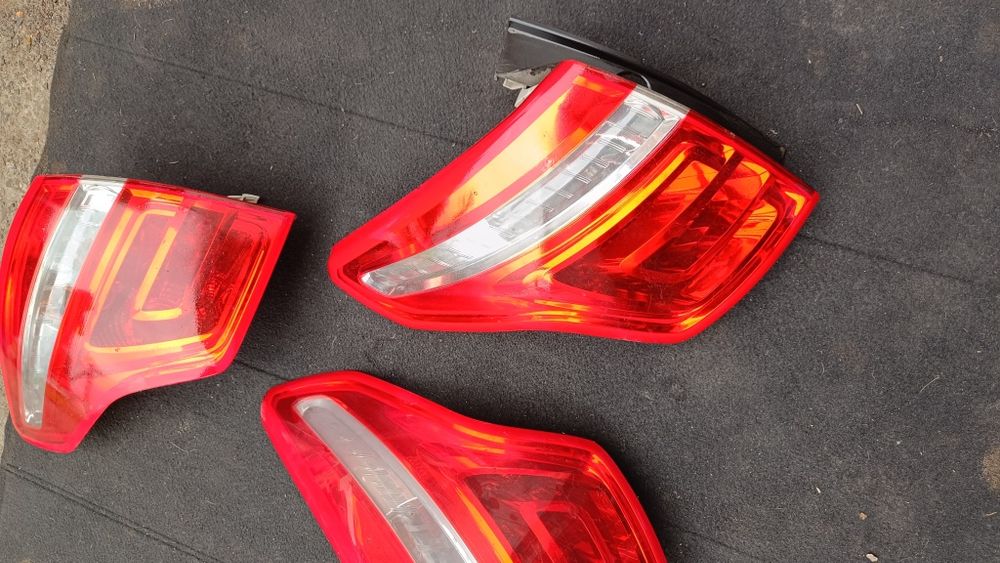 Ліхтар задній лівий правий 9653547580 для Citroen C4 Picasso I