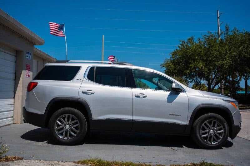 GMC Acadia SLT-1 2017