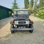 Toyota Land Cruiser 40 SUV