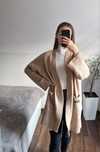 Beżowy kardigan Madame Sue z wełny jagnięcej 80% Lambswool