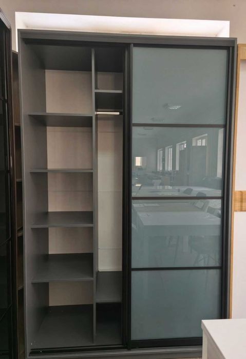 Шафа купе (фасад скло+плита)