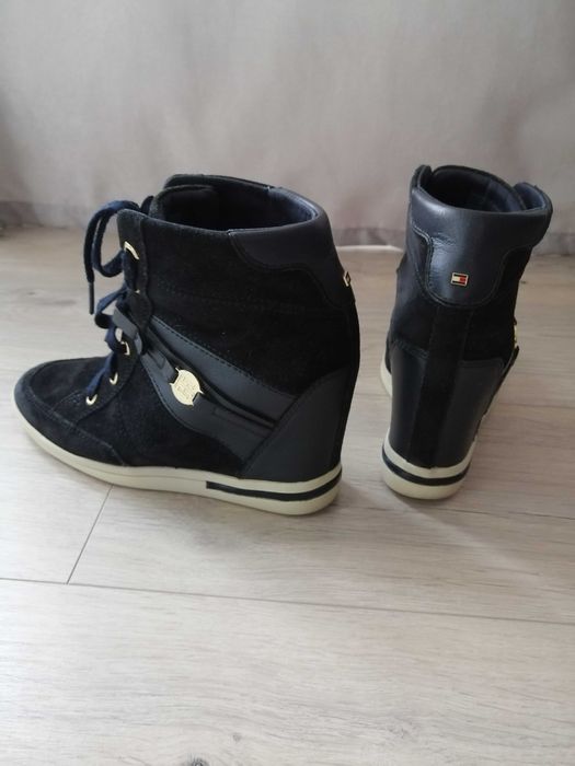 Buty damskie na koturnie TOMMY HILFIGER rozmiar 37