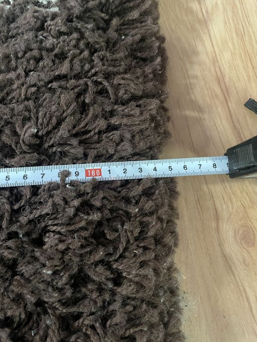 Dywan do pokoju w kolorze brązu i beżu