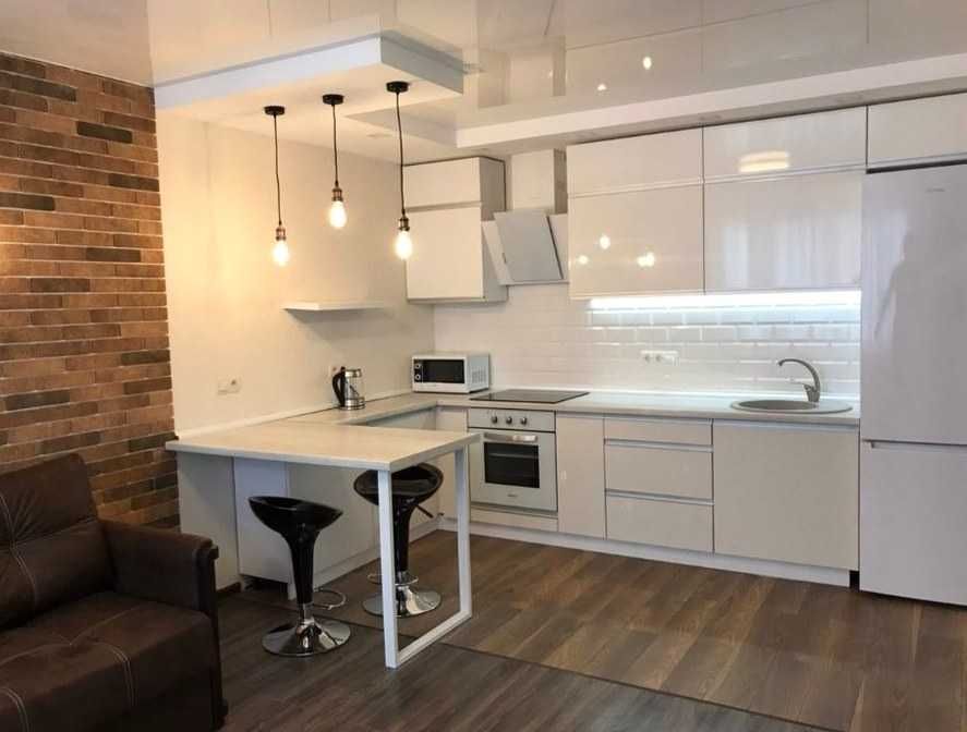 2к квартира на Сергея Данченко