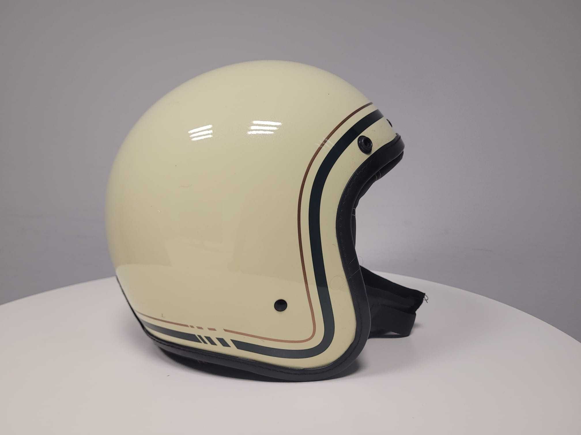 Capacete By City Two Strokes - Lindo!