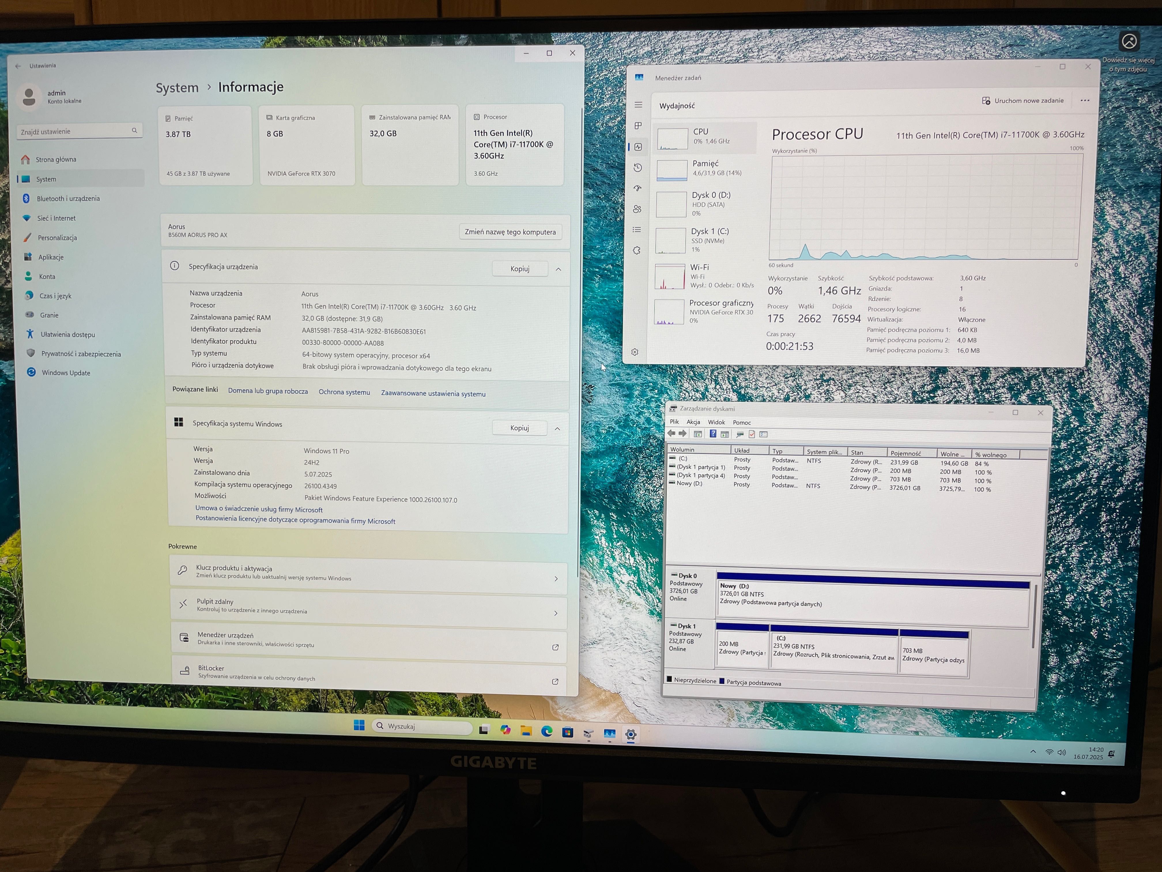 Komputer stacjonarny i7-11700K 2 monitory, myszka i klawiatura