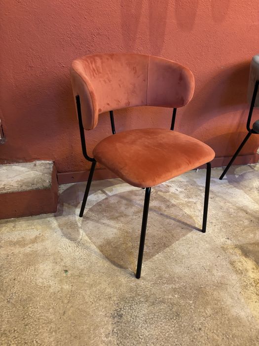 4 cadeiras veludo coral