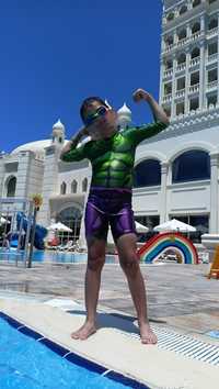 Strój kąpielowy Hulk h&m strój surfingowy kąpielówki 122/128