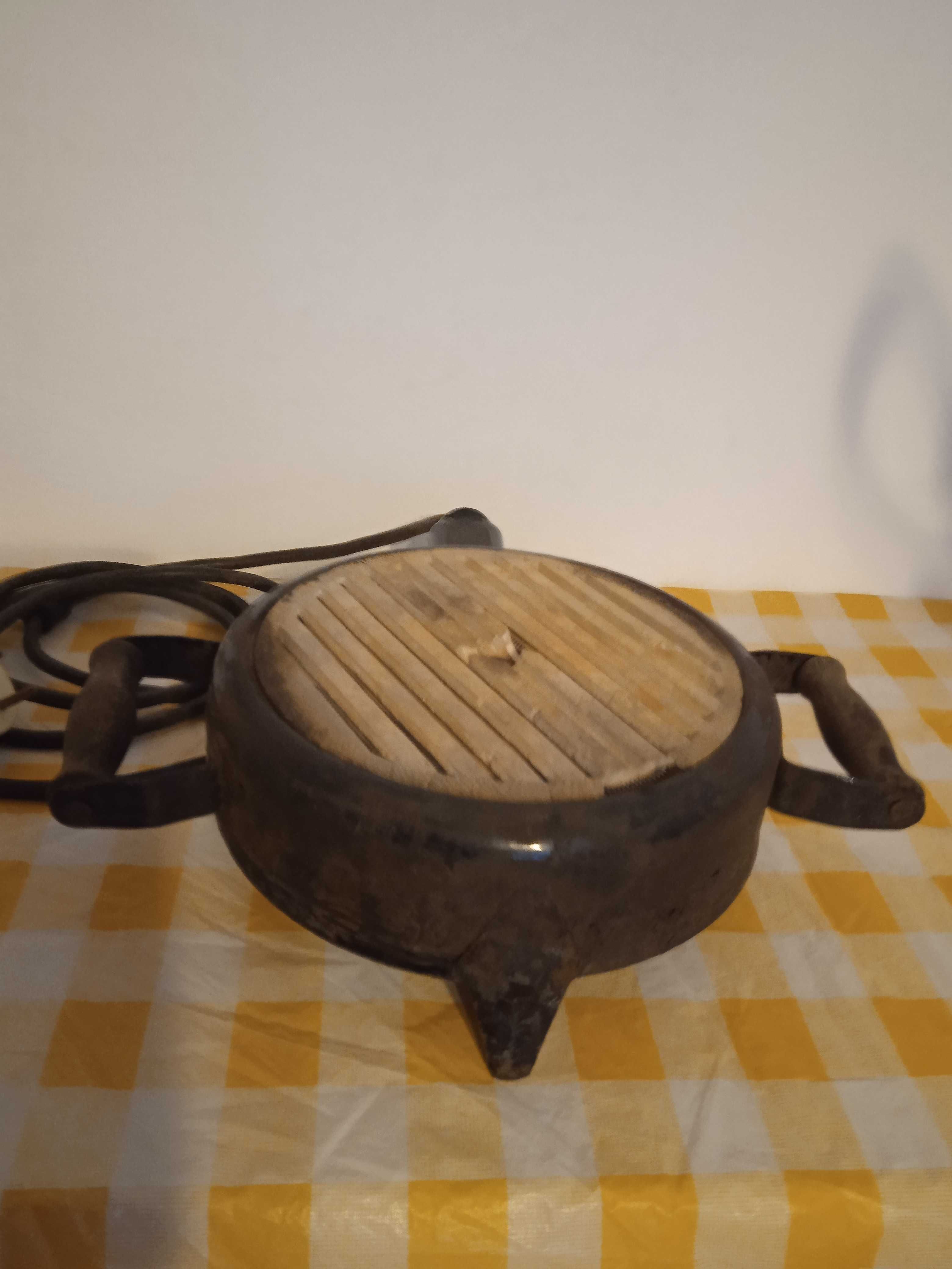 Kuchenka elektryczna ze sznurem antyk  z PRL