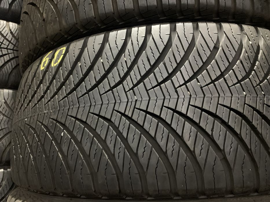 шини б/у всесезонні 225/55 R17 Goodyear Vector 4Seasons Gen-2