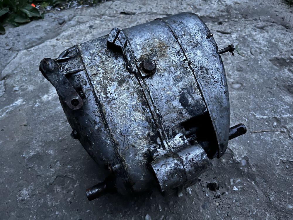 Romet 2320 Komar 232 silnik S38 kartery 002 skrzynia ZMD na pedaly