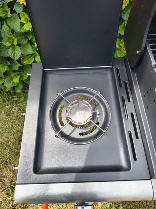 Grill gazowy KOLER Relish v1 Srebrny 16 kW 66 x 40 cm
(11)
 Kod: 11357