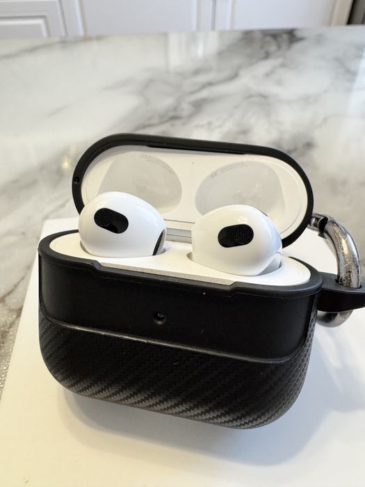 Продам навушники Apple AirPods 3rd Generation (MME73, MME73AM/A)