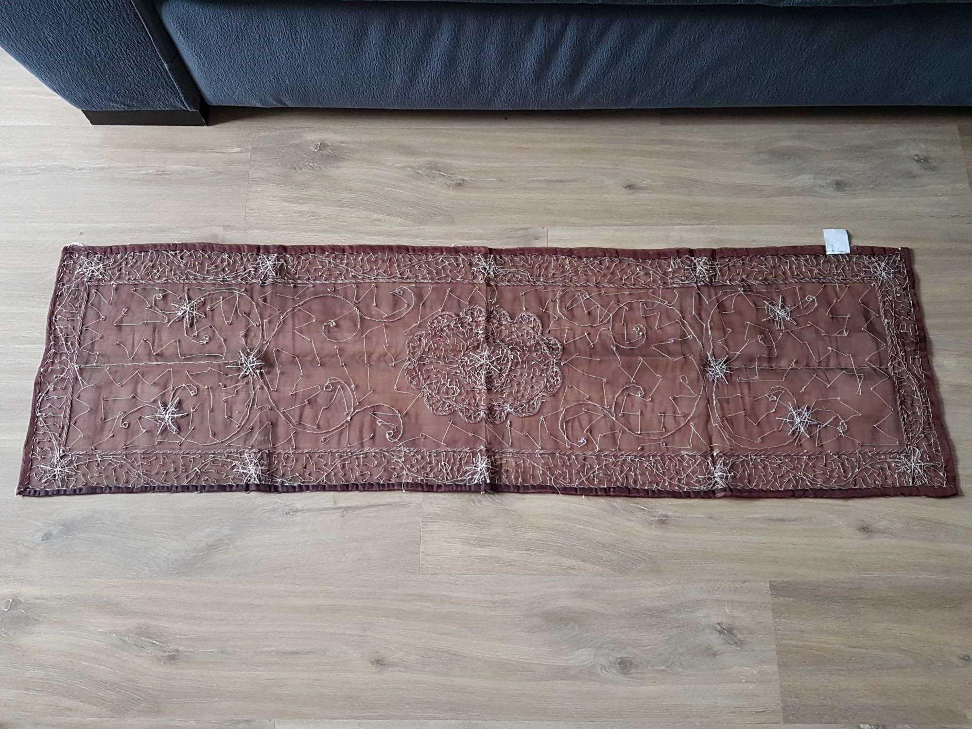 Nowy brązowy bieżnik haft ZARDOZI HAND DABKA Made In India 40x140cm