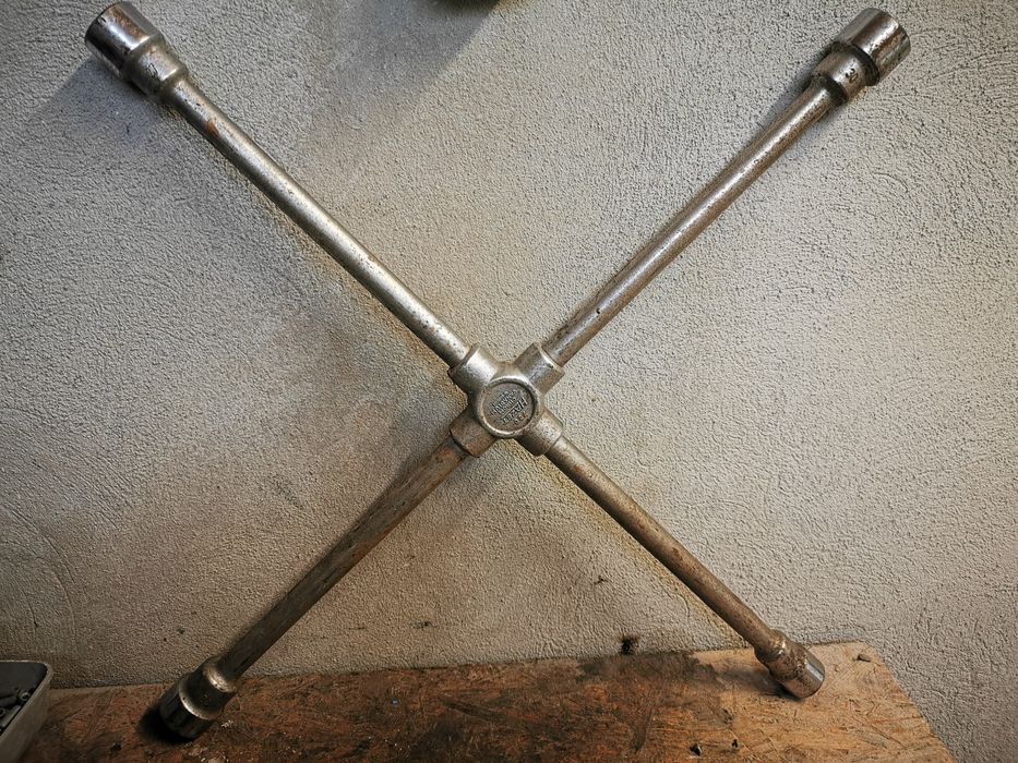 Klucz krzyżakowy HAZET 720