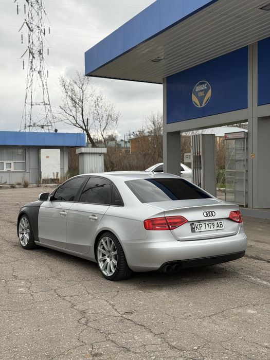 Продам audi a4b8 2.0 quattro