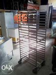Carro em inox p/ 16 tabuleiros de 750x450 mm