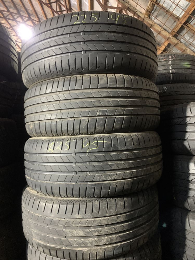Шины б/у лето 225/45-18 Bridgestone Turanza T005