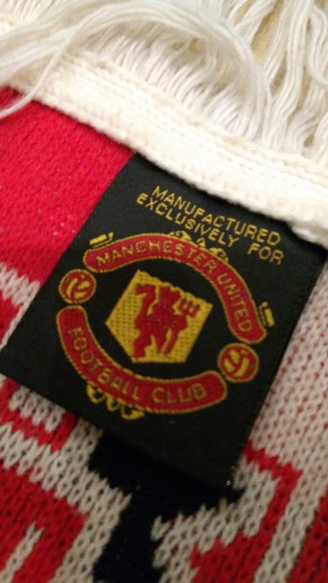 Szalik klubowy Manchester United