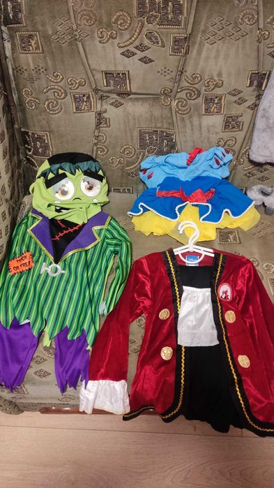 Дитячі карнавальні костюми 3-11 років - супергерої,професії і т.п.