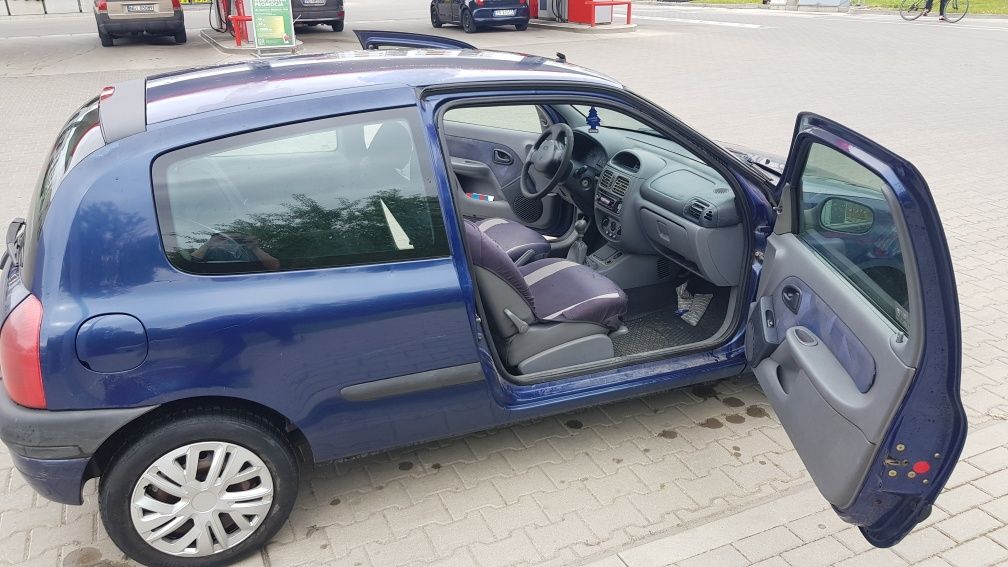 Renault Clio 2, 1.4, 2000r. 215000tys. Przegląd i OC, Benzyna