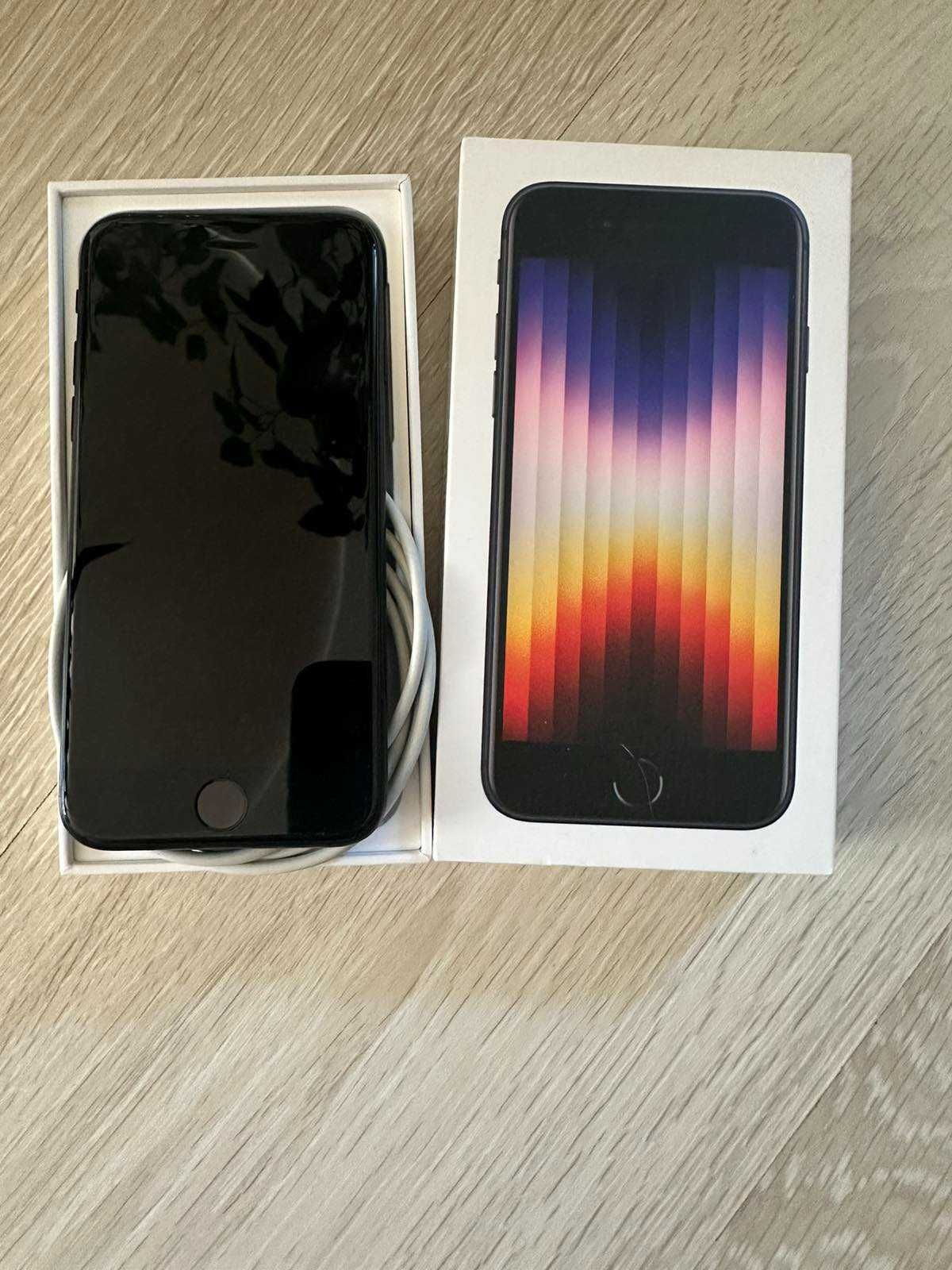 iPhone se 64 гб. 2022 .новый.