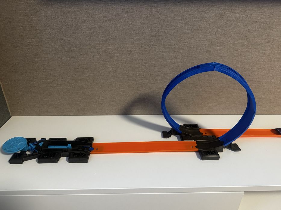 Трек hotwheels без машинок