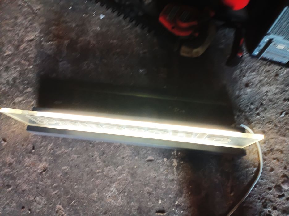 Oryginalny podświetlany szyld reklamowy Panasonic z plexi i podstawą