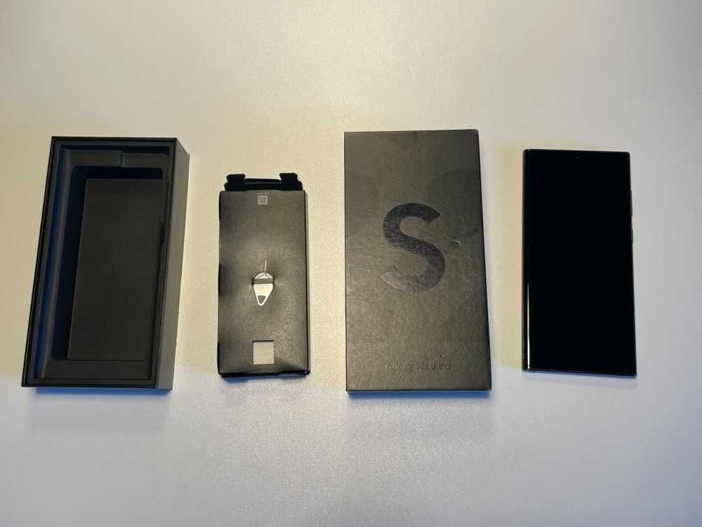 Samsung Galaxy S22 Ultra 128GB / 8GB