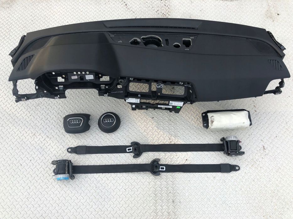 audi q5 80a deska kokpit konsola poduszki pasy