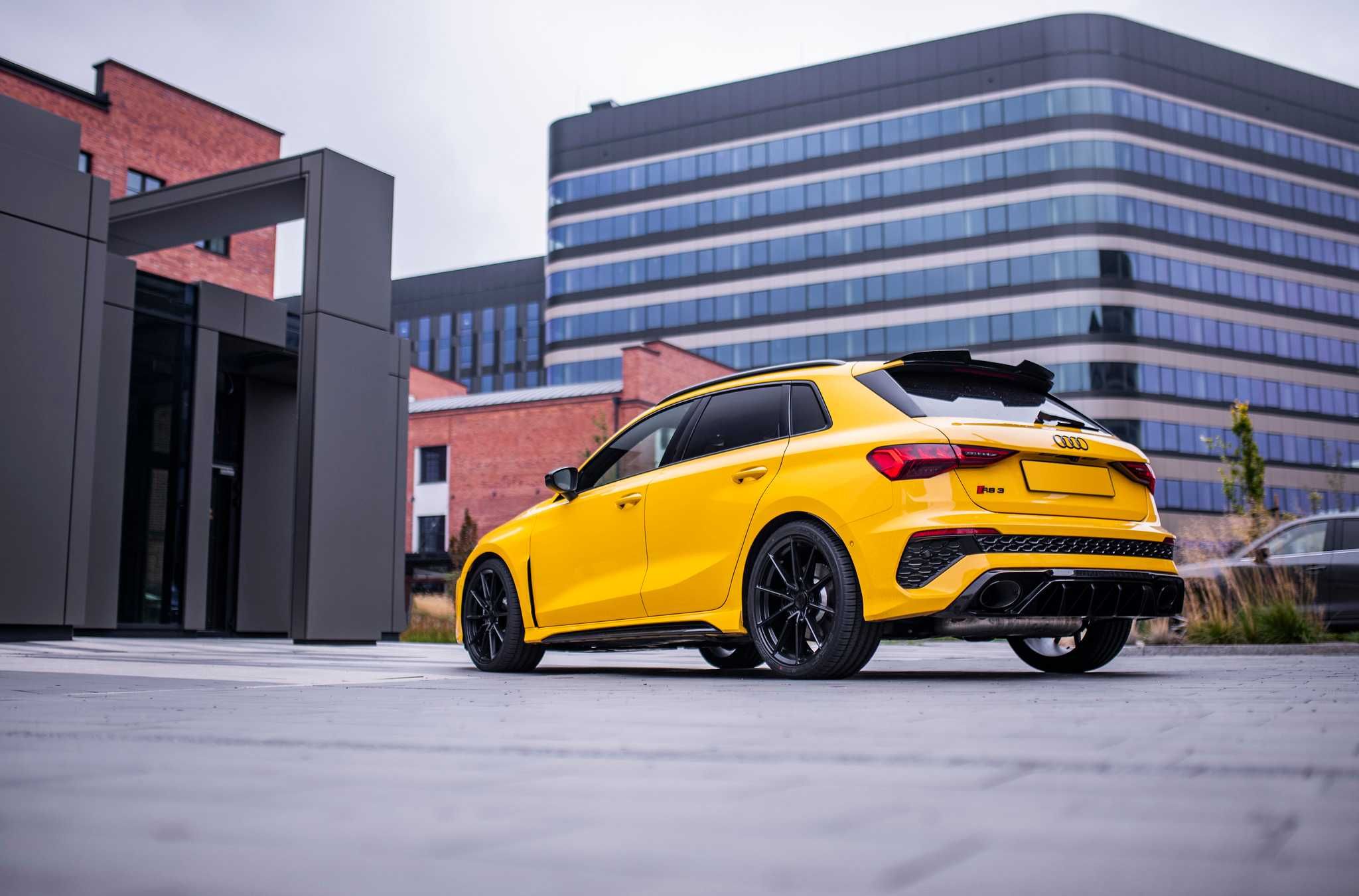 Lekkie Felgi JR Flow Form SL02 19" 5x112 Audi RS3 8V 8Y