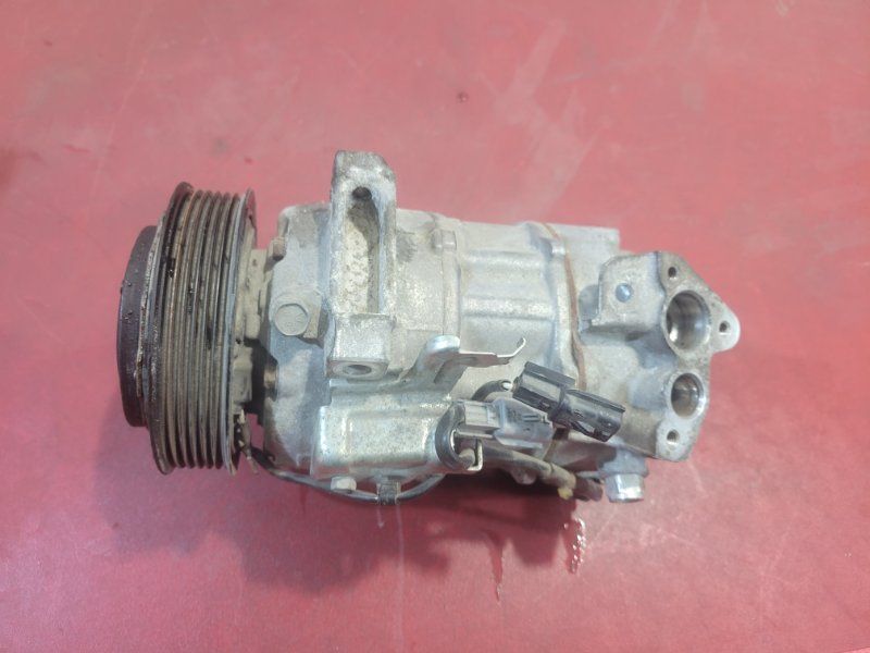 Компрессор кондиционера Nissan Rogue T33 926006RC0A