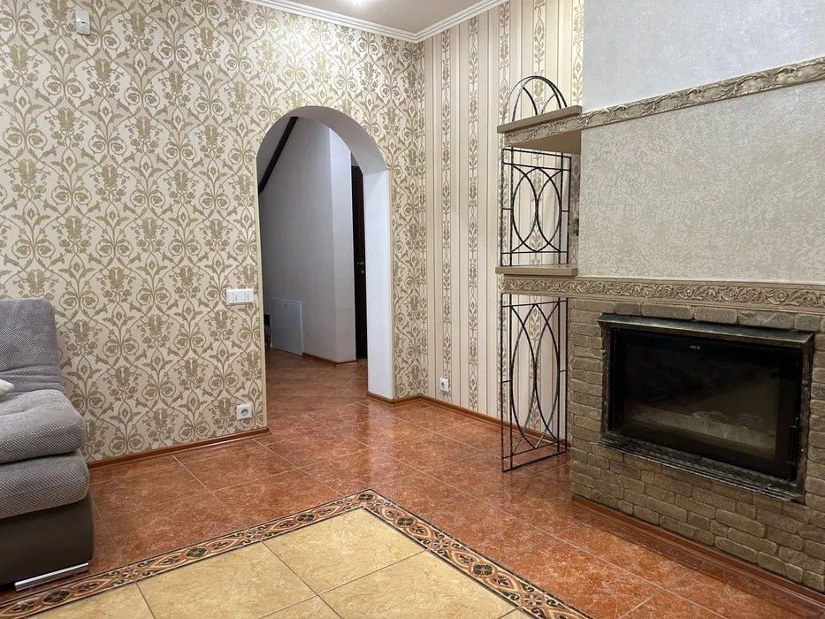 Дом в Белгородке, 170м²