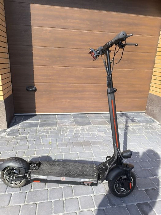 Електросамокат Crosser T4