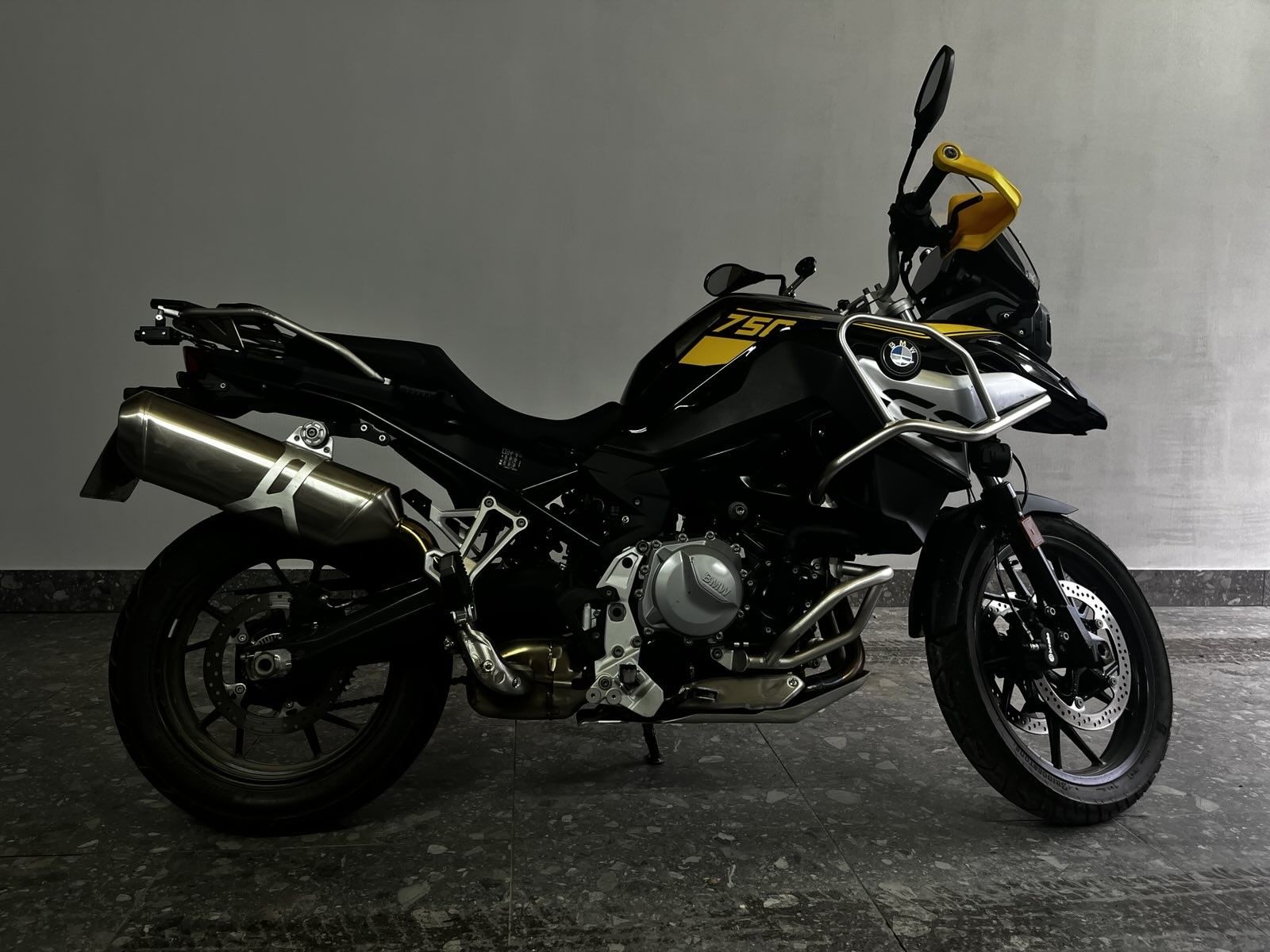 Мотоцикл BMW F750 GS