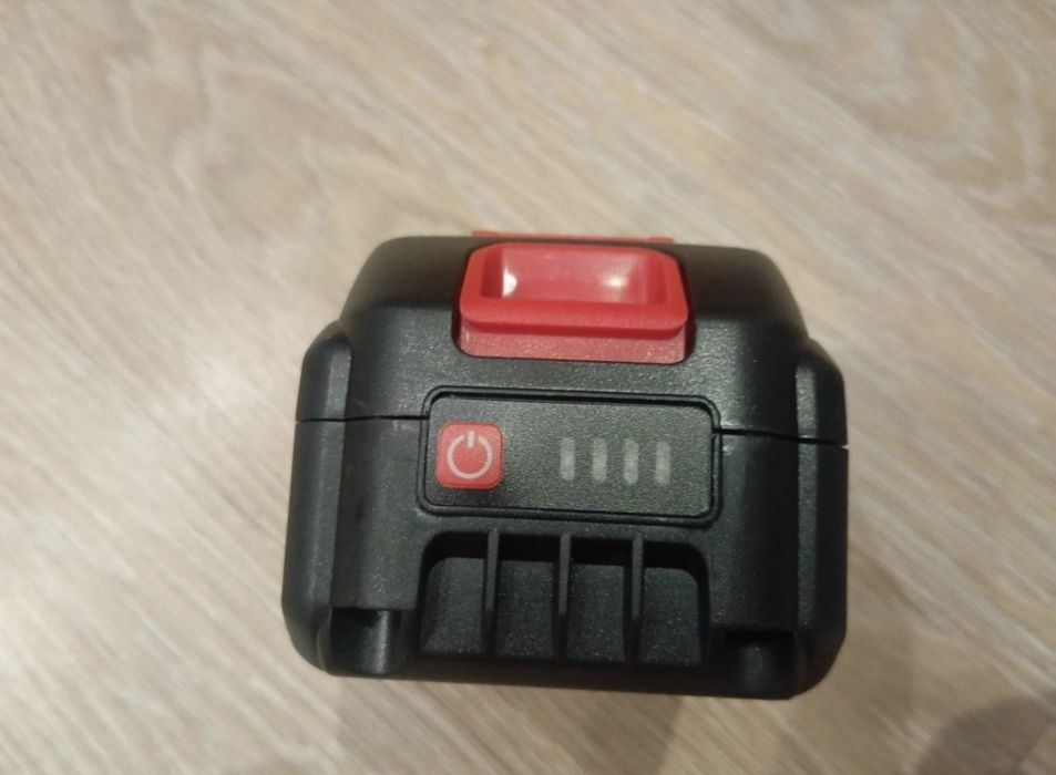 Секатор аккумуляторный безщёточный, секатор акумуляторний 3 контактний