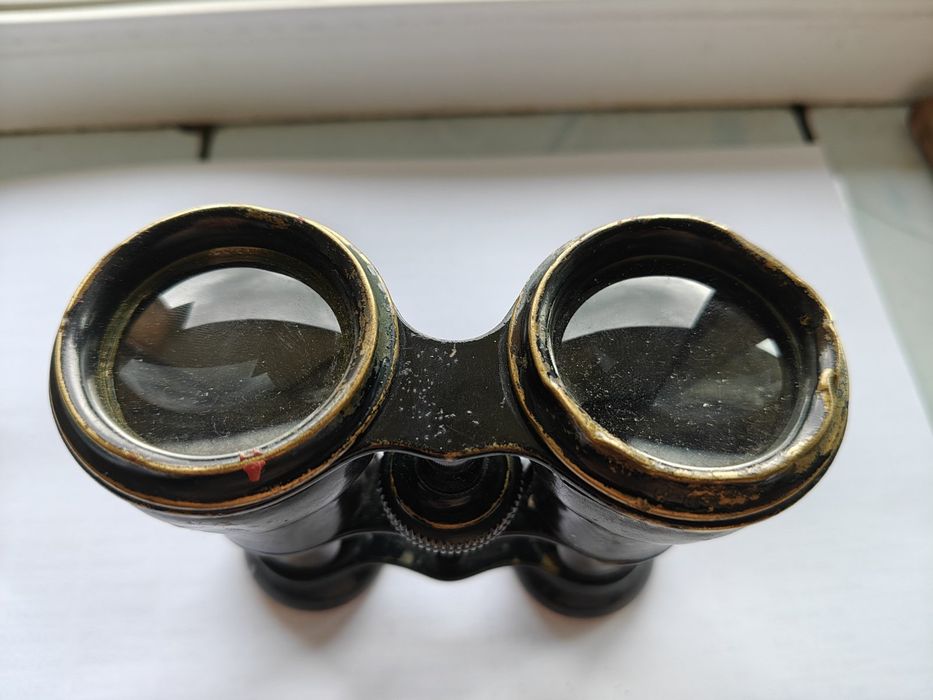 Винтажный театральный бинокль