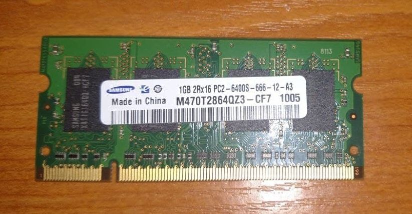 Оперативна пам'ять для ноутбука/нетбука  1 gb  DDR2