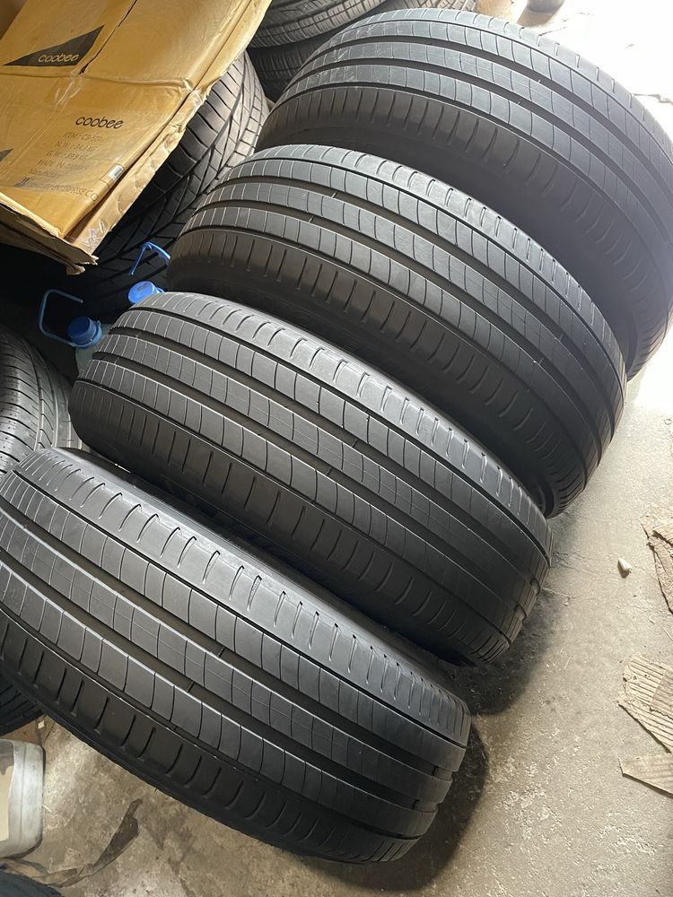 215/65 R16 Michelin Primacy 3