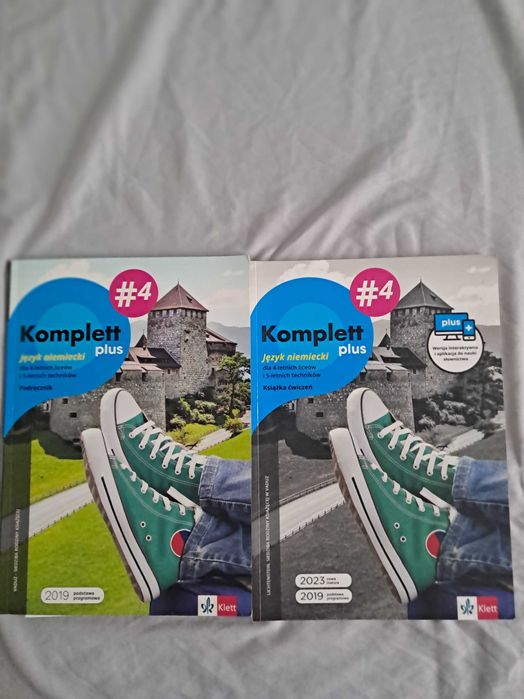 Komplett plus 4 do niemieckiego ksiazka