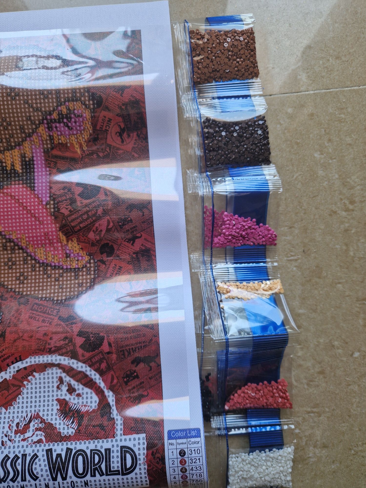 Kit Pintura Diamante Jurassic World – Novo e Completo