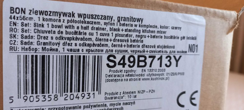 Nowy zlewozmywak granitowy Kuchinox Bon 44 x 76 cm z baterią czarny