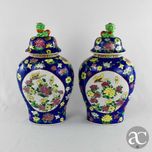 Par de potes ovais porcelana da China, decoração flores