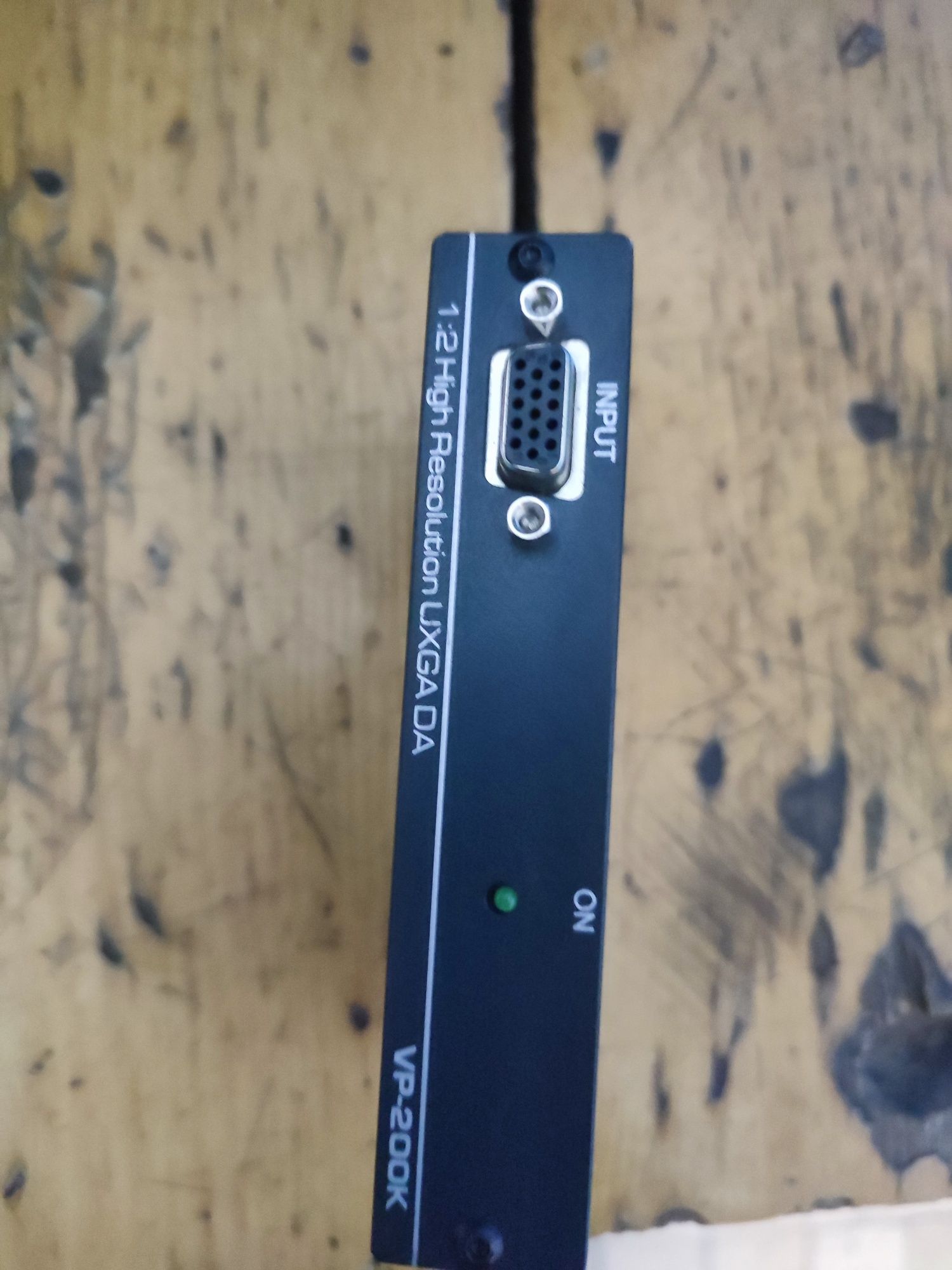 Сплитер xvga kramer vp-200k